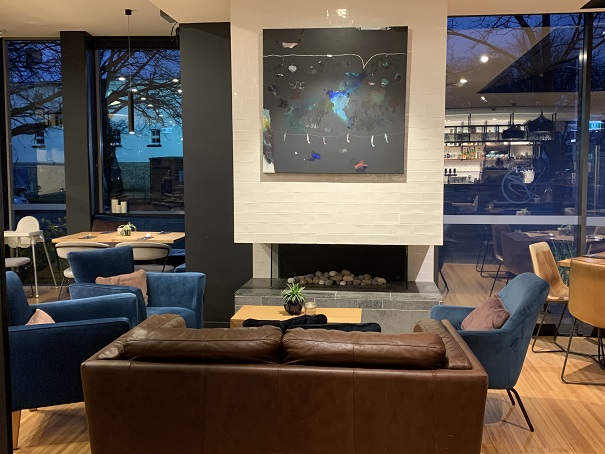Image of lounge area in Bluestone Bar and Restaurant