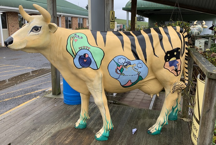Image of painted cow at Ashgrove, one of the stops on the Devonport to Launceston road trip