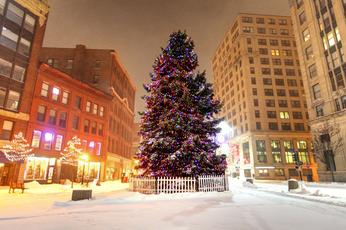 Image of Maine USA at Christmas