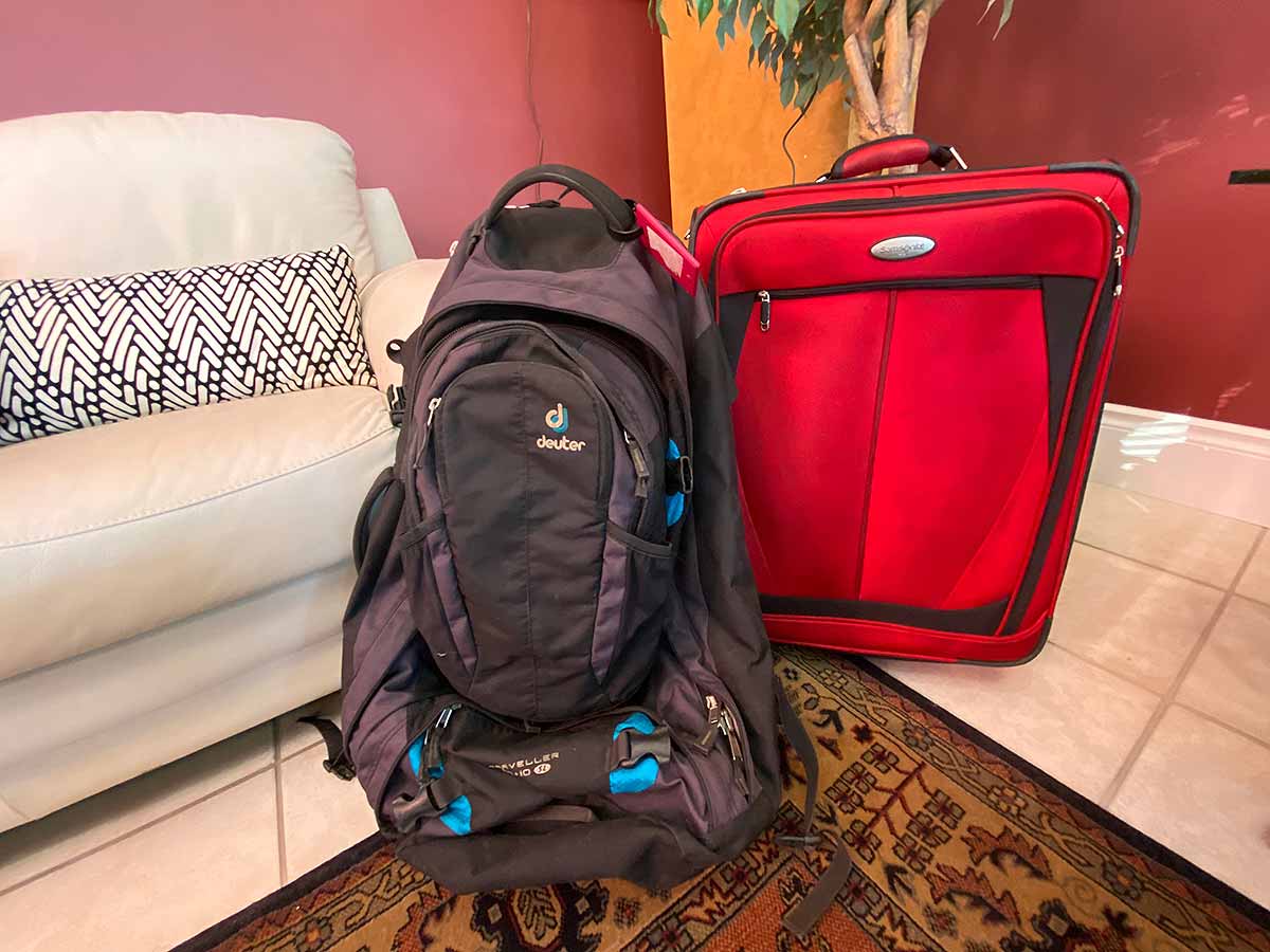 Image of backpack and suitcase no preference